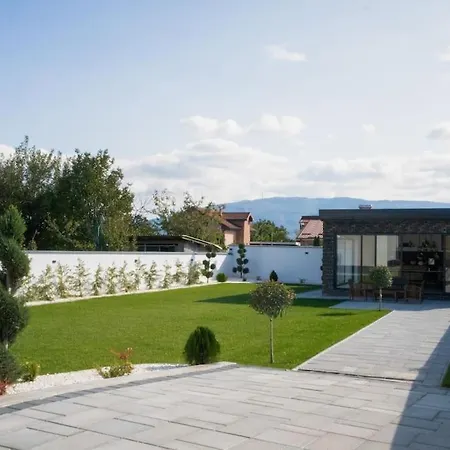 Villa - Seasons In *